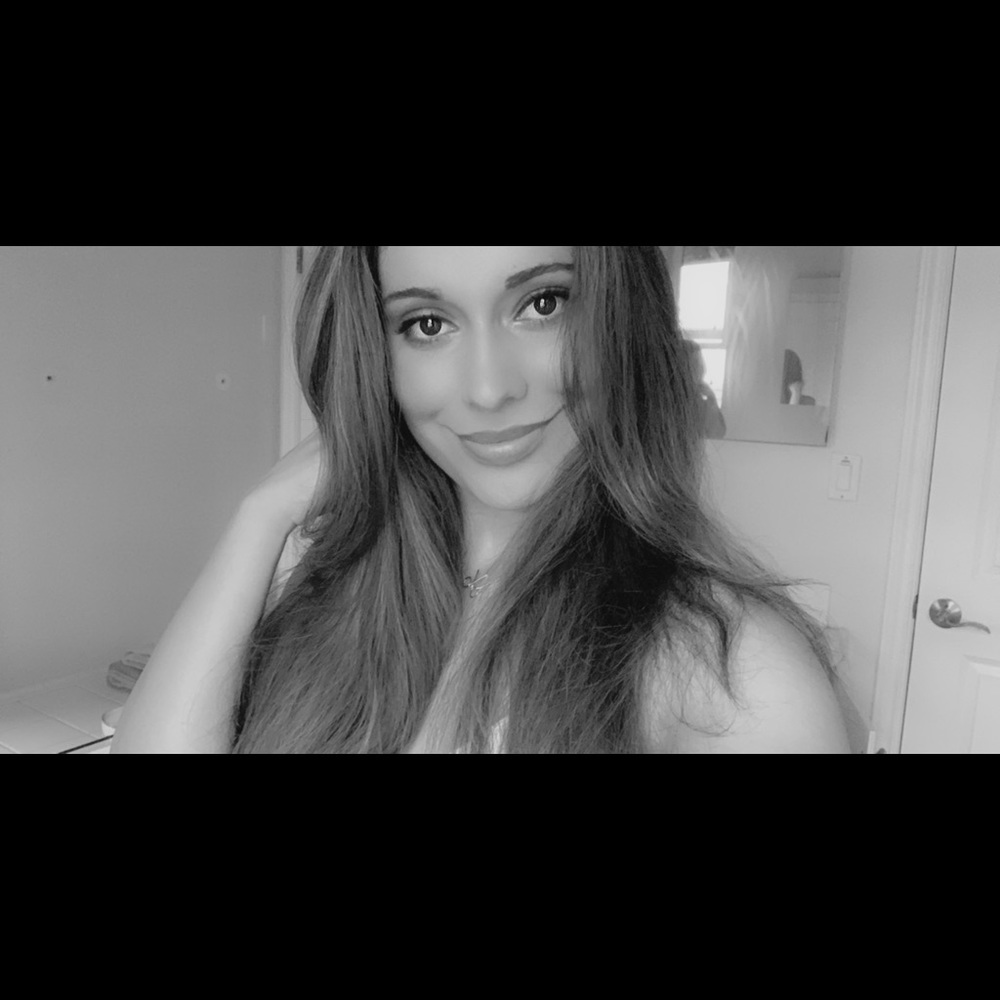 Meet your Posher, Aimee